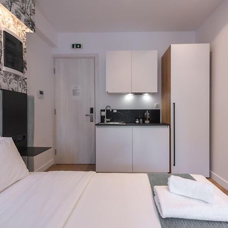 Kriel Suites By Liv Homes アテネ エクステリア 写真