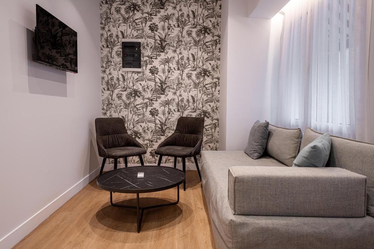 Kriel Suites By Liv Homes アテネ エクステリア 写真