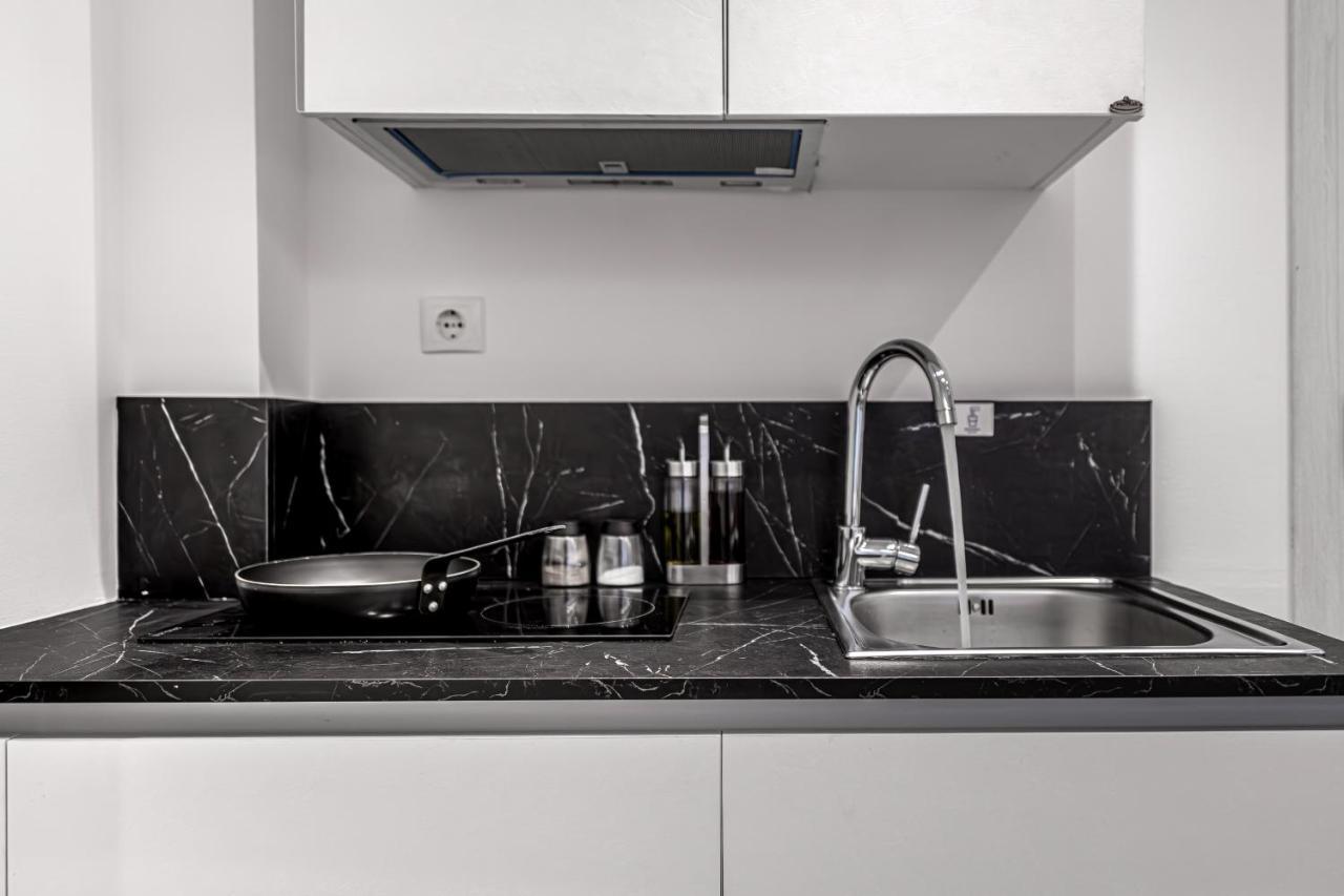 Kriel Suites By Liv Homes アテネ エクステリア 写真