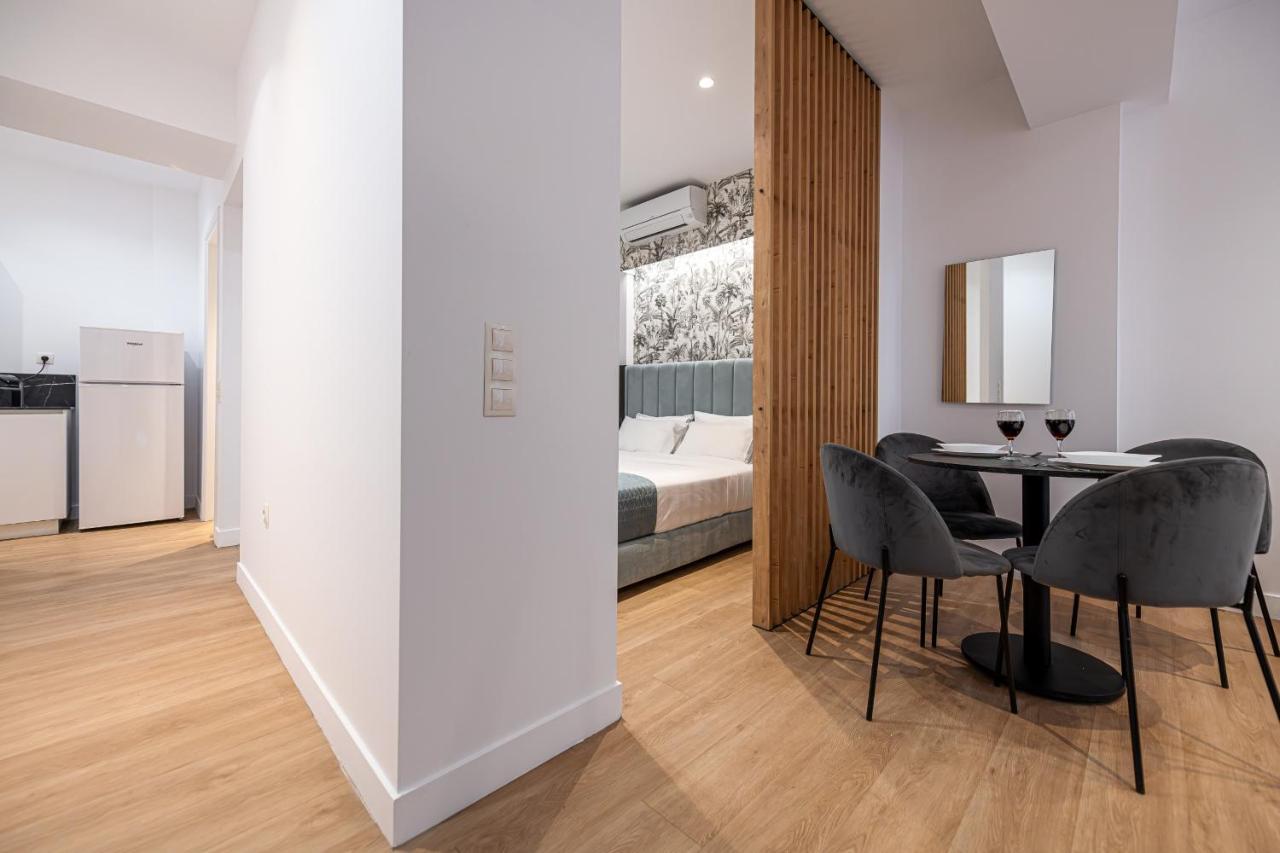 Kriel Suites By Liv Homes アテネ エクステリア 写真