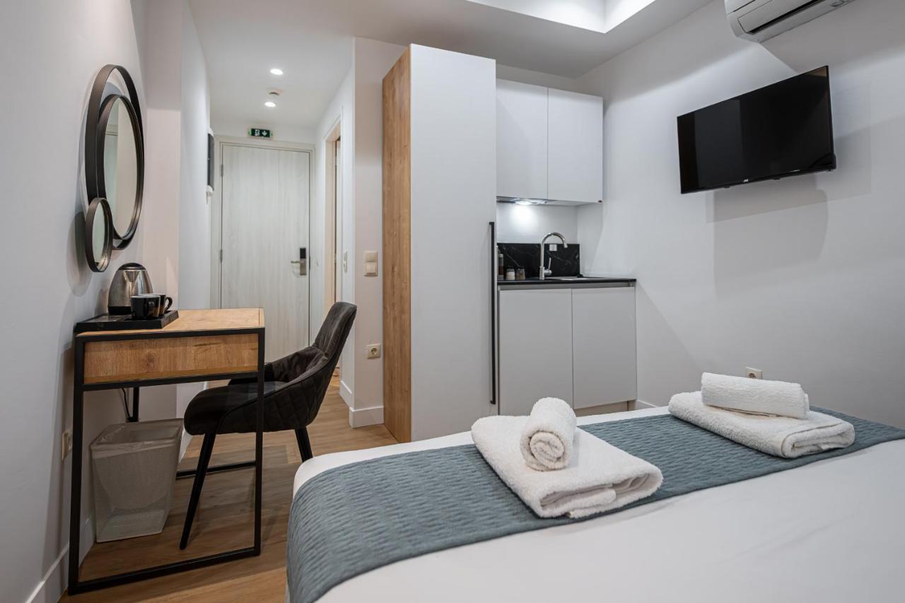 Kriel Suites By Liv Homes アテネ エクステリア 写真
