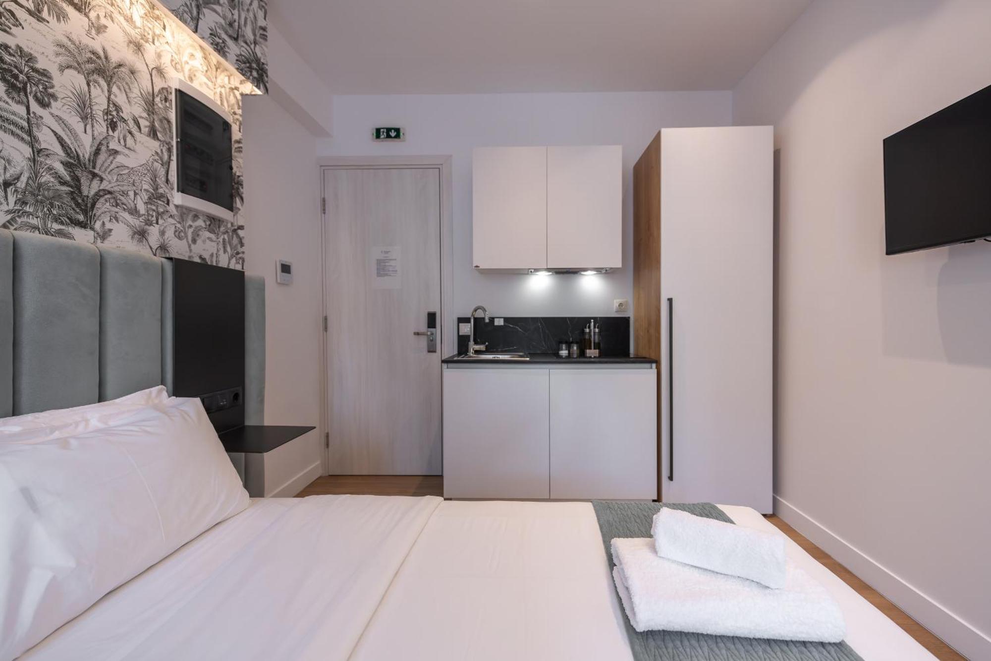 Kriel Suites By Liv Homes アテネ エクステリア 写真